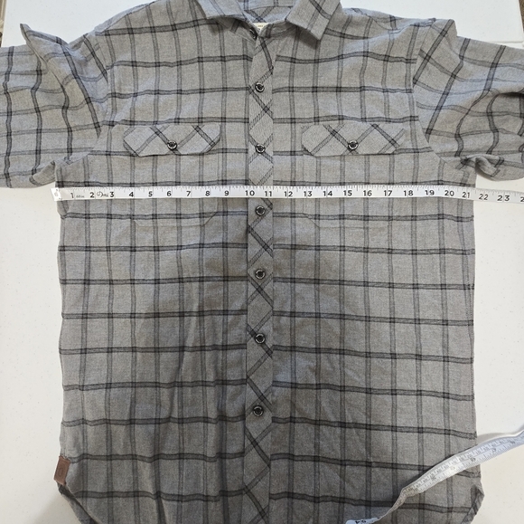 Tobacco Motorwear Co. Flannel Hellfire Gray Plaid Button Up Men's Large - Picture 8 of 11